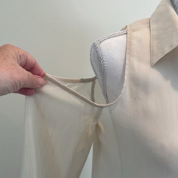 Kirra Cream Color Button Up with Open Shoulders. - Picture 3 of 11